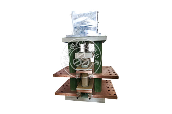 電動直流隔離開關(guān) 電動直流隔離開關(guān)